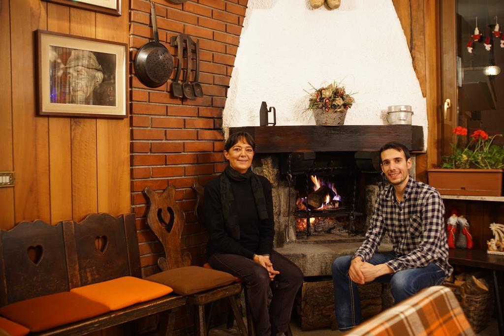 Hotel Al Caminetto ヴァルトゥルナンシュ エクステリア 写真