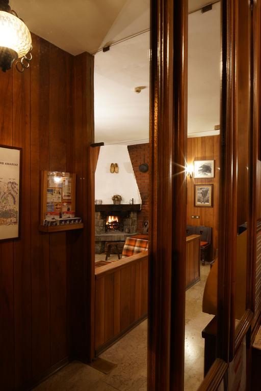 Hotel Al Caminetto ヴァルトゥルナンシュ エクステリア 写真